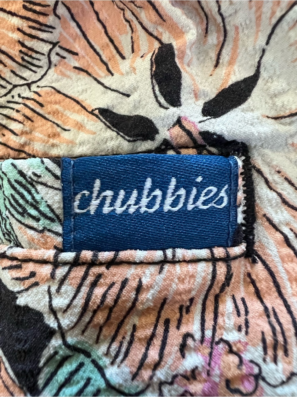 chubbies Black Floral Print Men’s Shorts - Picture 8 of 10